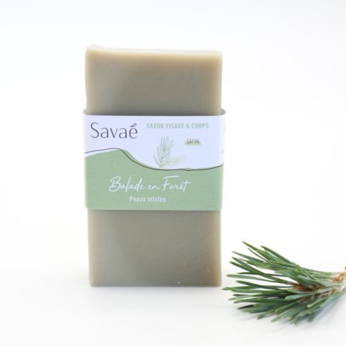 savon-surgras-sapin-huile-d-olive savon sapin, surgras, saponifié à froid, avec de l'argile verte